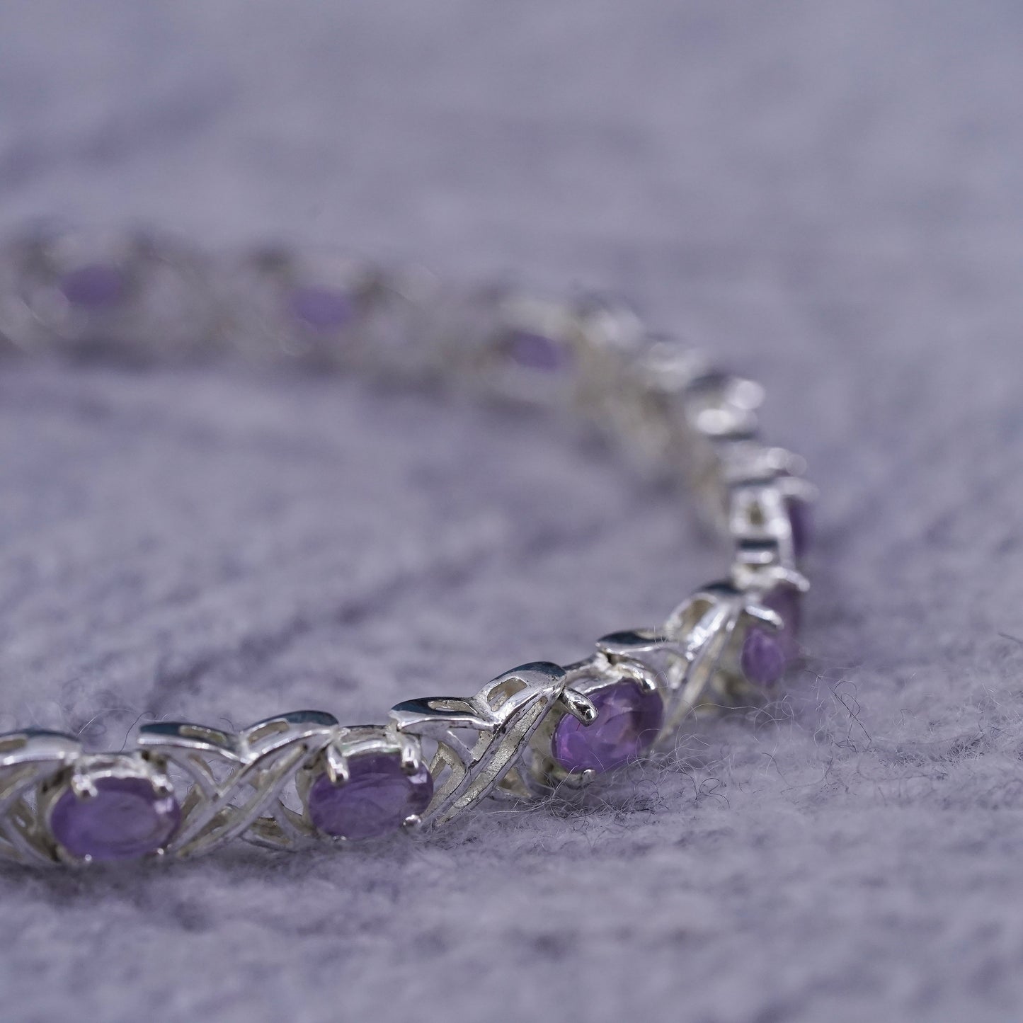 6.75", vintage Sterling 925 silver tennis bracelet with amethyst