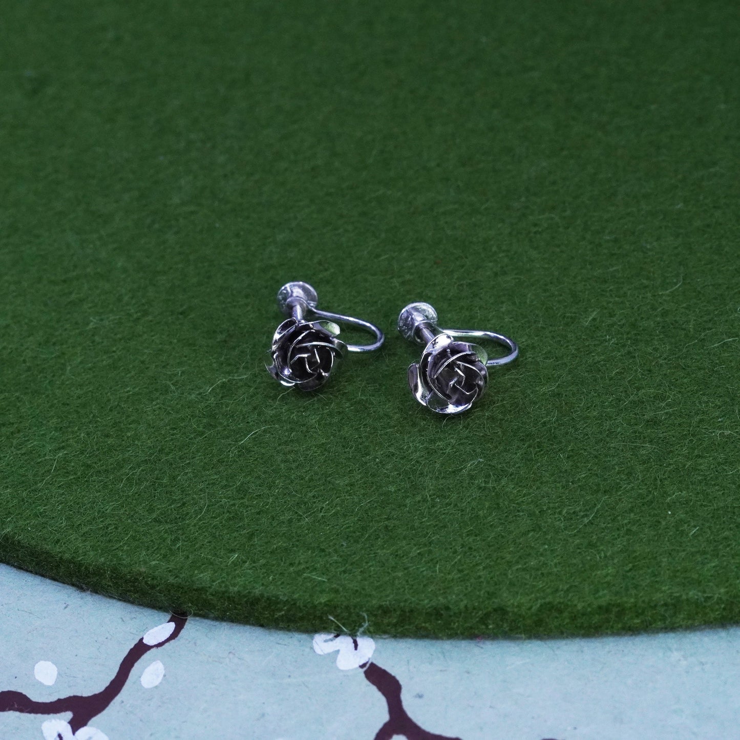 bond boyd Sterling silver handmade, 925 screw back rose flower earrings
