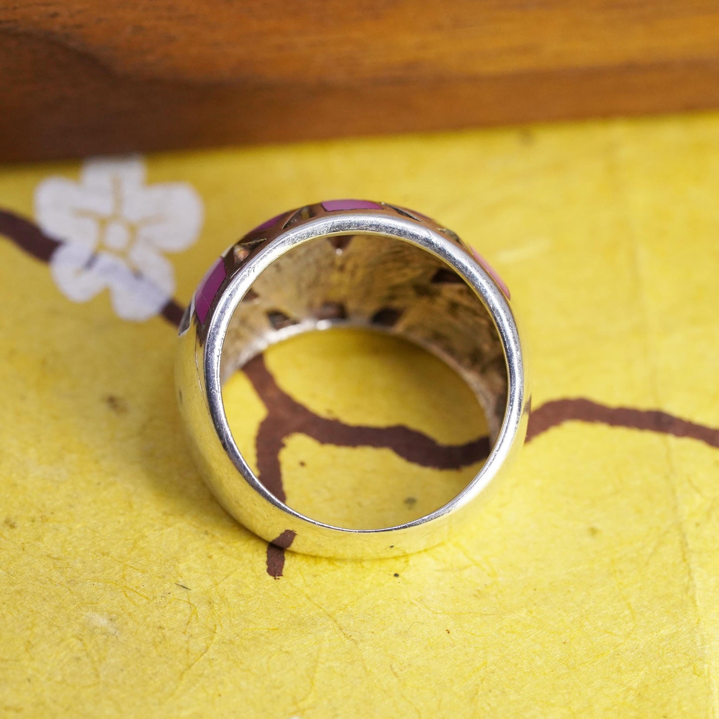Size 7.25, vintage Sterling silver ring, 925 dome band pink mother of pearl