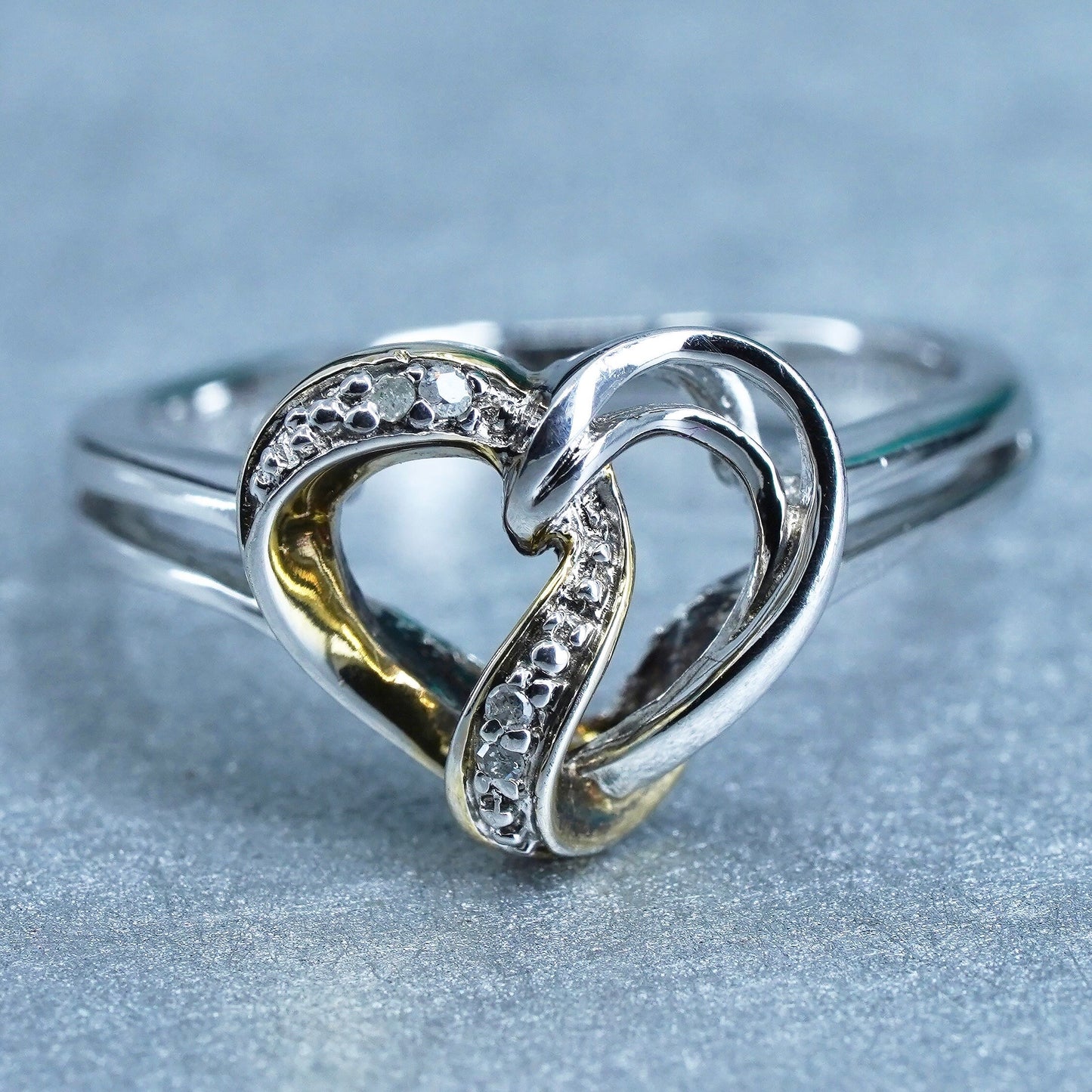 Size 7.75, vintage Sterling 925 silver wedding ring, heart with diamond