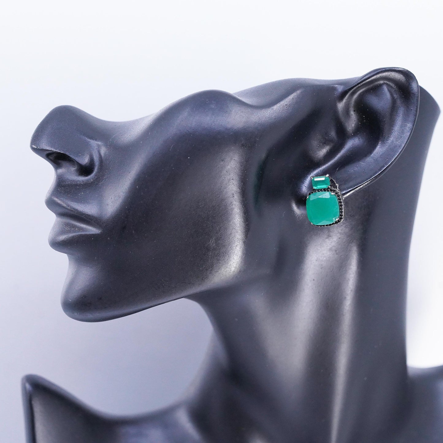 Vintage Oxidized 925 Sterling Silver Green Onyx Stud Earrings Black Spinel Halo