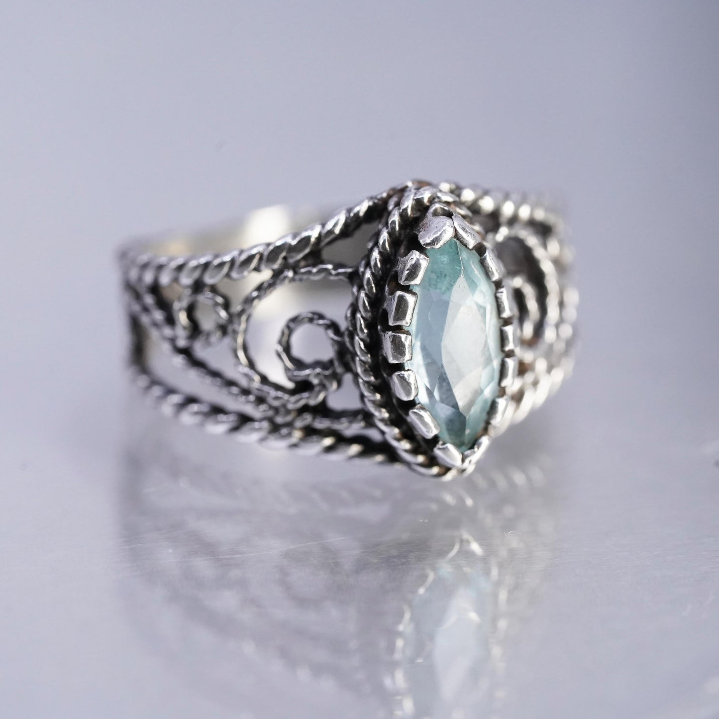 Size 8, vintage southwestern Sterling 925 silver handmade filigree ring topaz