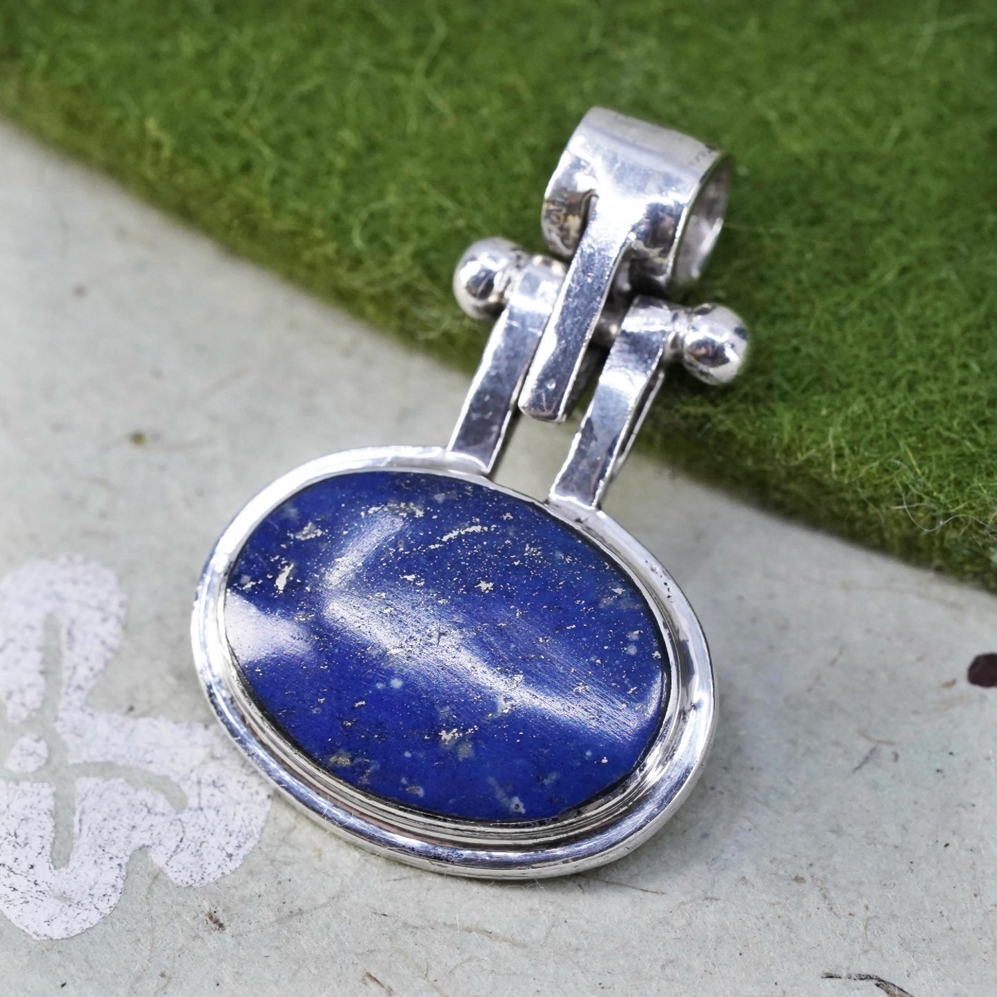 Vintage Sterling 950 silver handmade pendant with blue lapis lazuli