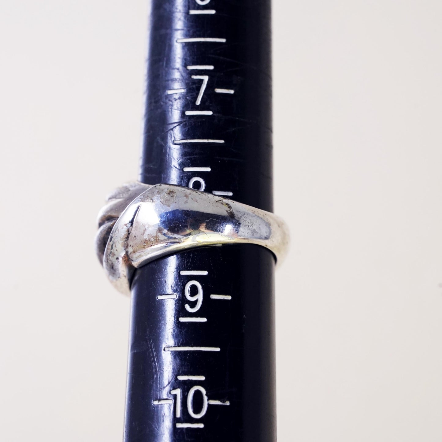 Size 8.25, VTG sterling silver ribbed ring, glitter textured 925 statement band