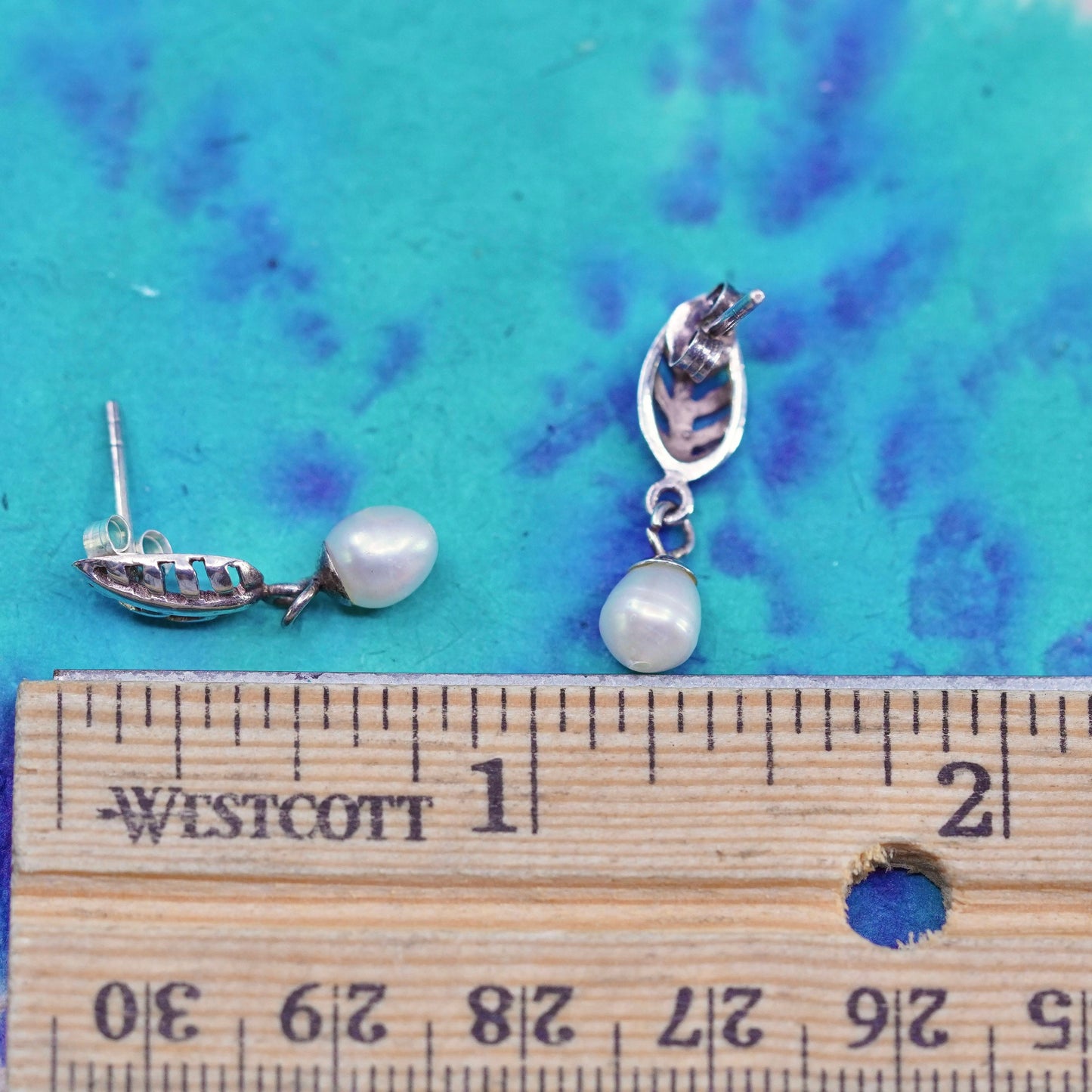 Vintage Sterling 925 silver handmade leafy earrings with pearl