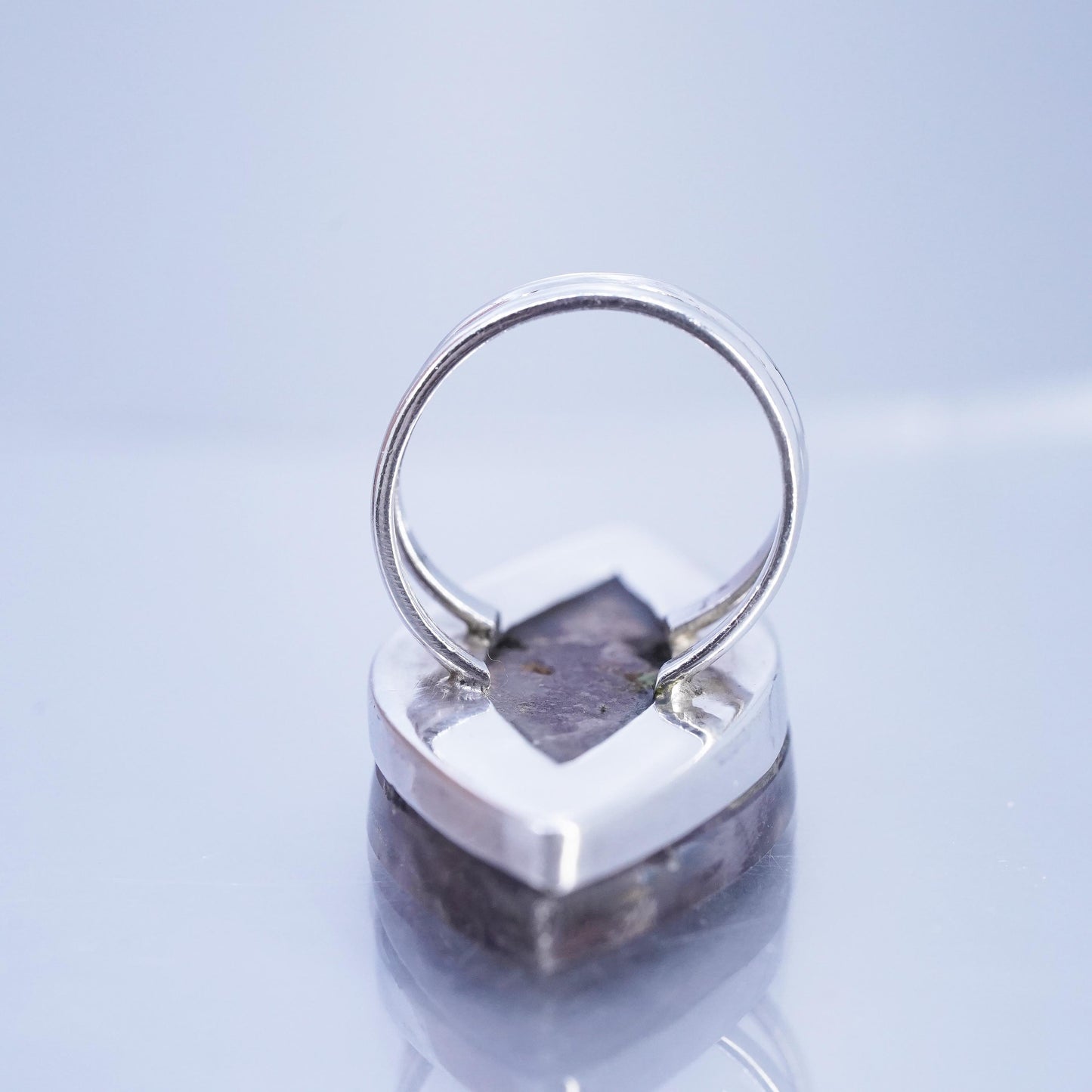 Size 9, Vintage southwestern Sterling 925 silver handmade ring marquise resin