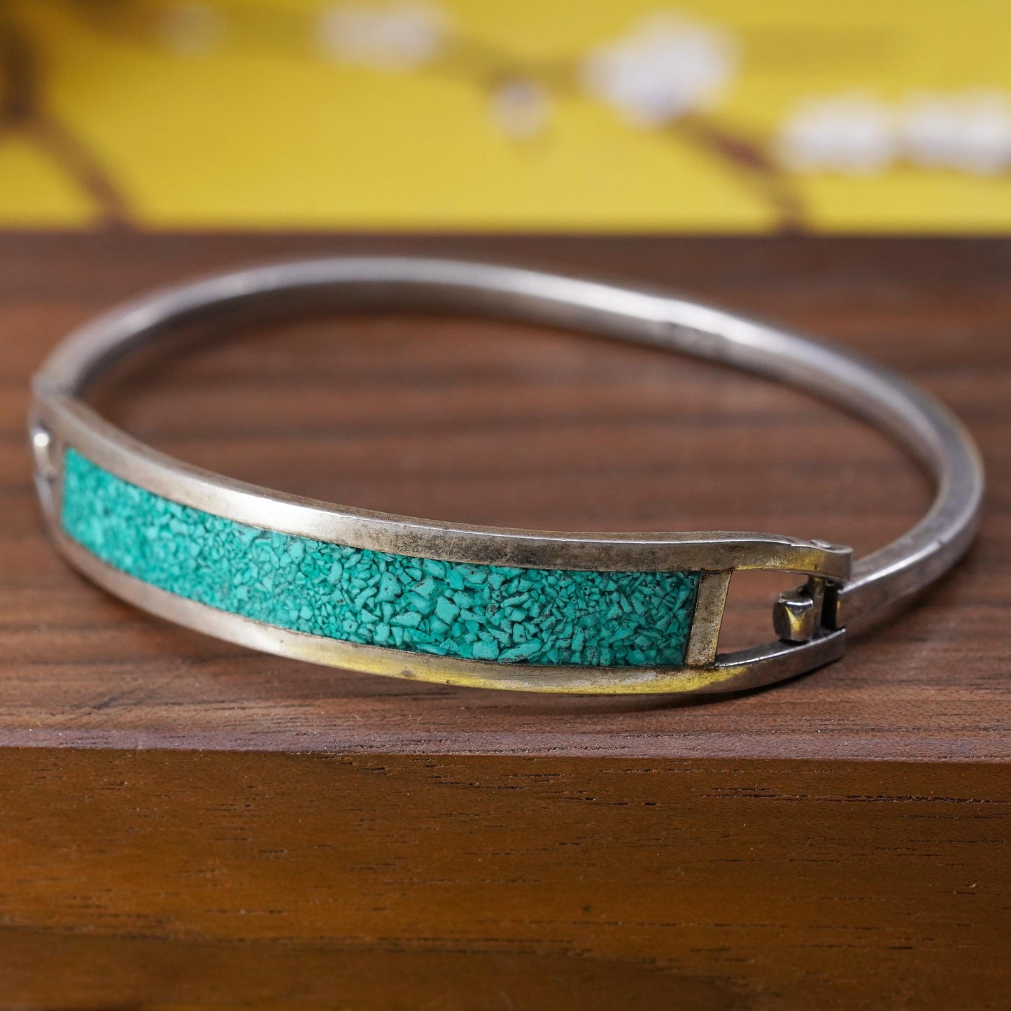 6.5”, VTG Mexican Sterling 925 silver bracelet, hinged bangle with turquoise