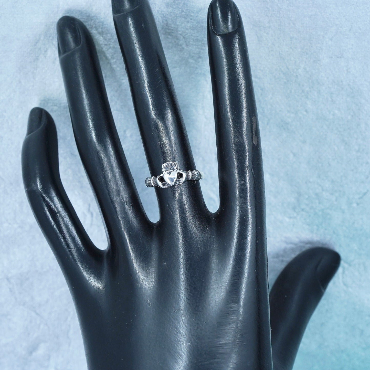 Size 6, Irish Claddagh friendship Sterling 925 silver ring, hand heart band