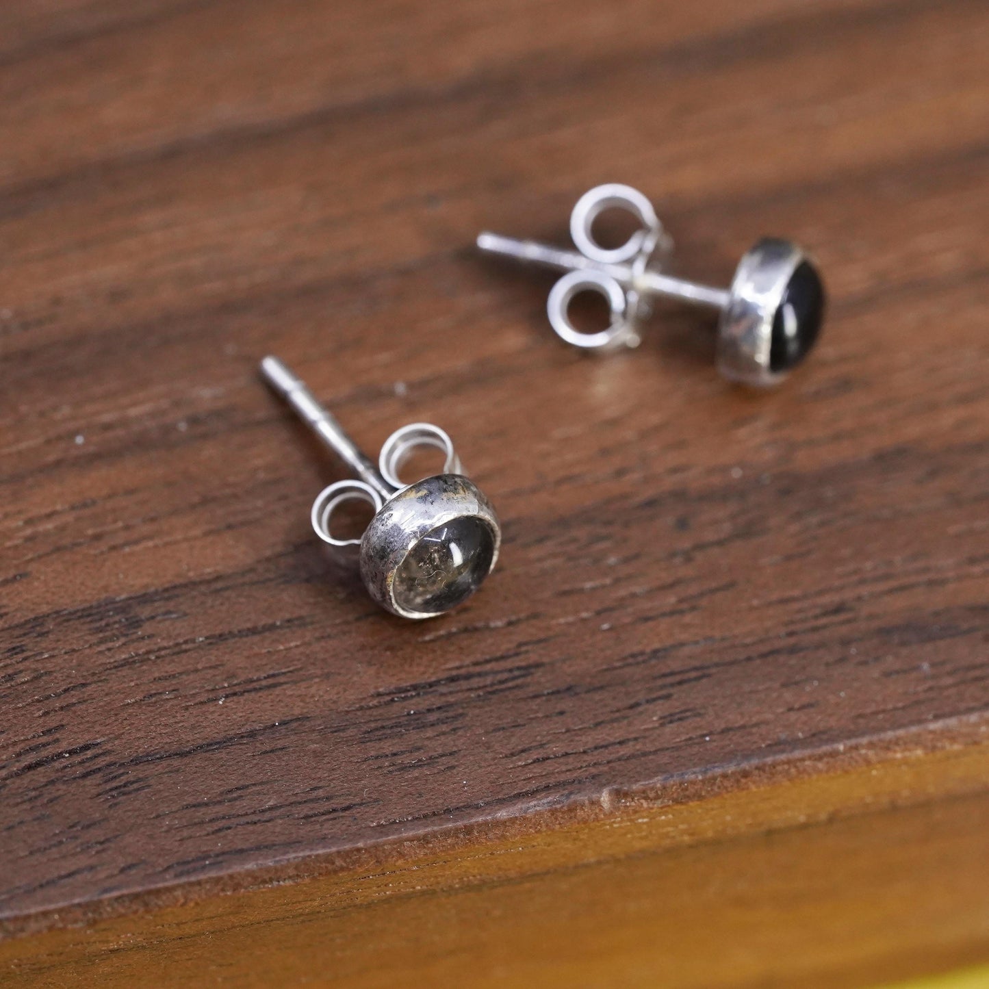 vintage Sterling silver handmade studs, circle earrings with artisan glass