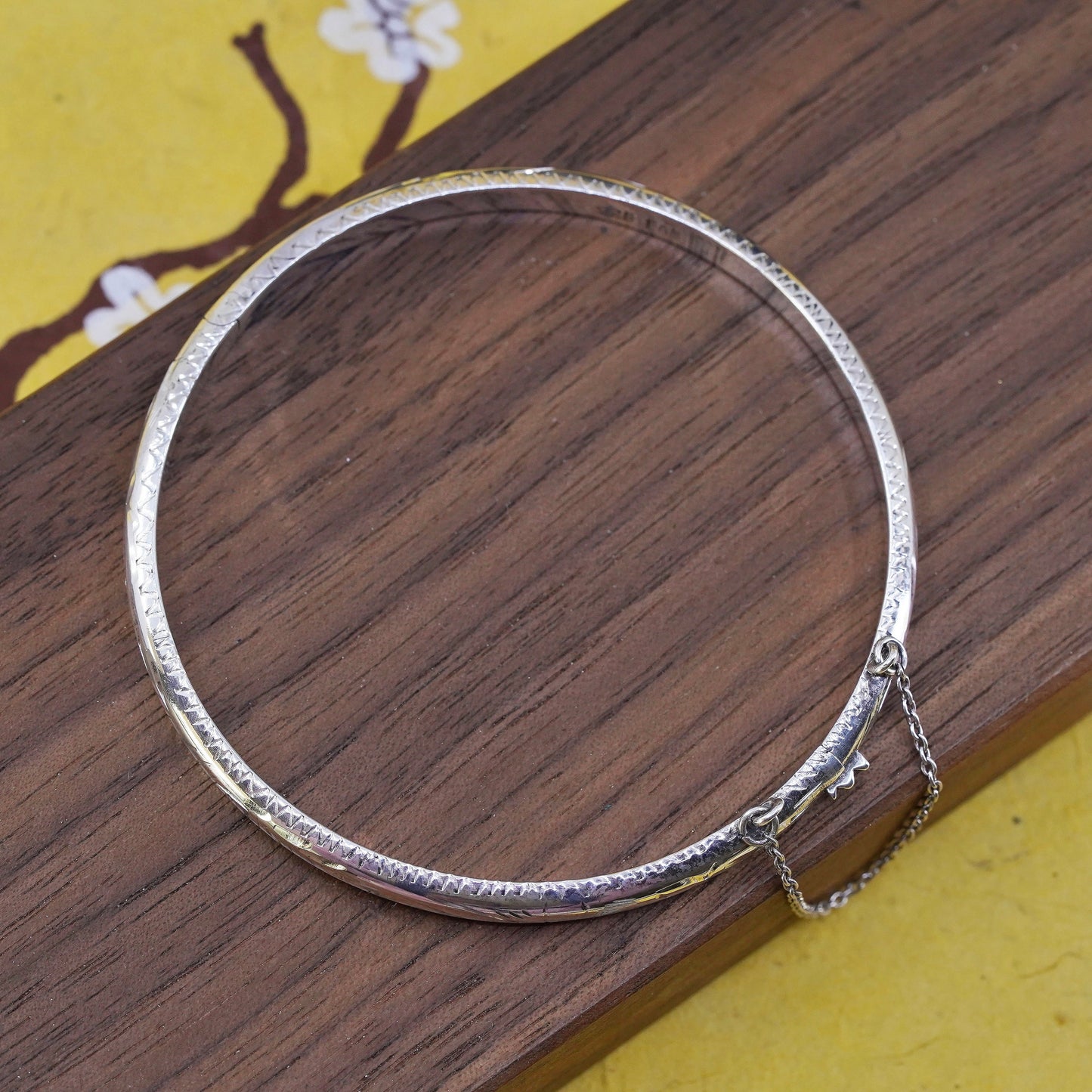 7.5", Vintage Sterling silver bracelet, textured 925 hinged bangle secure chain