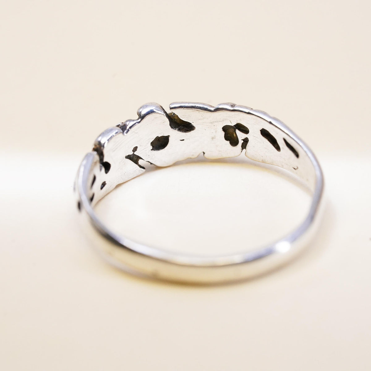 Size 10, vintage Sterling silver handmade ring, 925 flower band