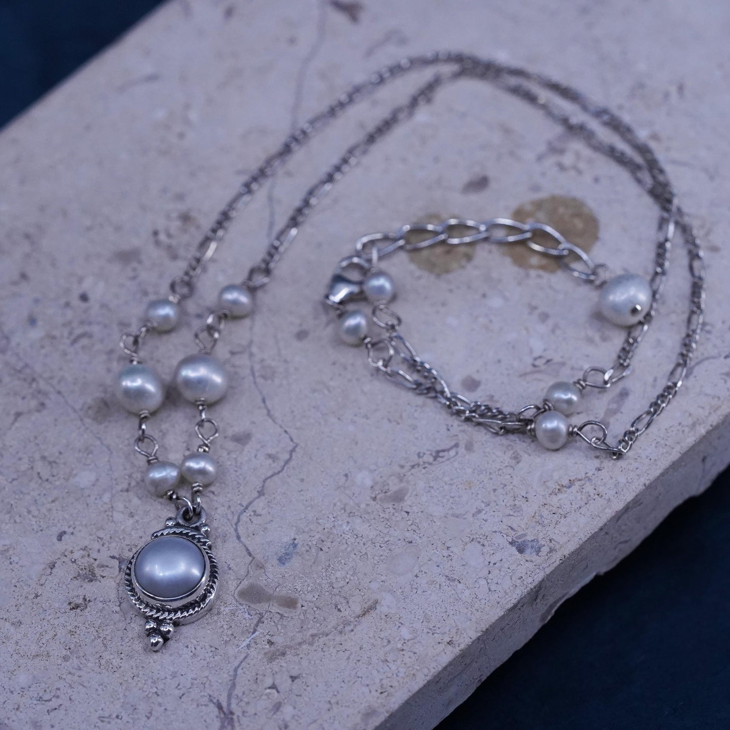 16+1” 2mm, vintage Sterling silver necklace, 925 figaro chain w/ pearl pendant