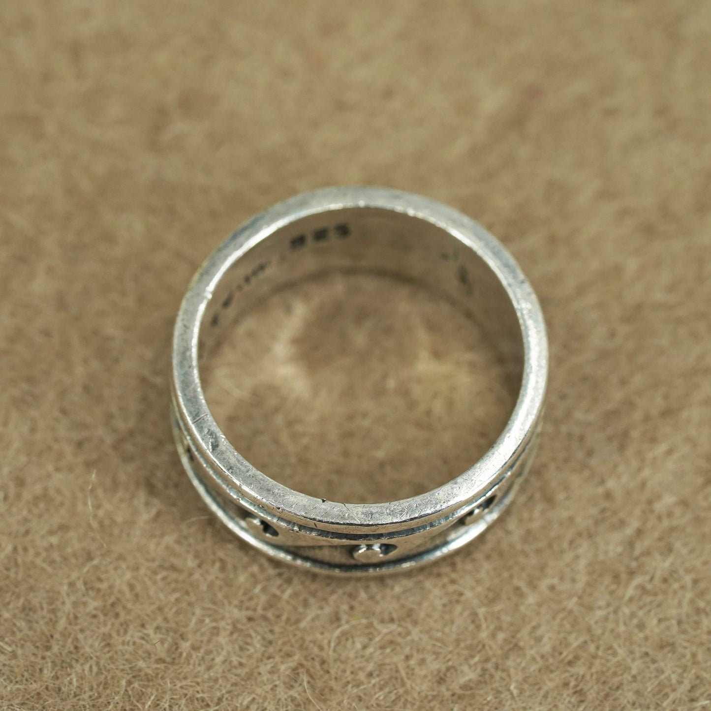 Size 7.25, VTG southwestern Mexican Sterling 925 silver ring, wavy wave band