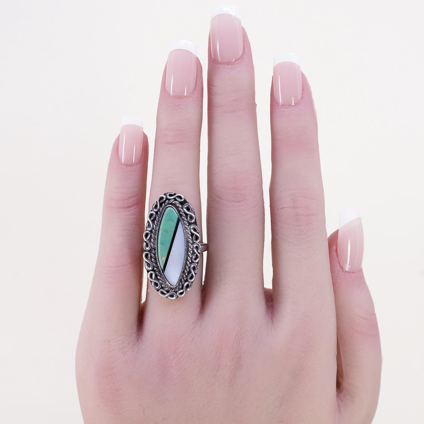 Size 7, Native American sterling 925 silver ring with turquoise mother of pearl