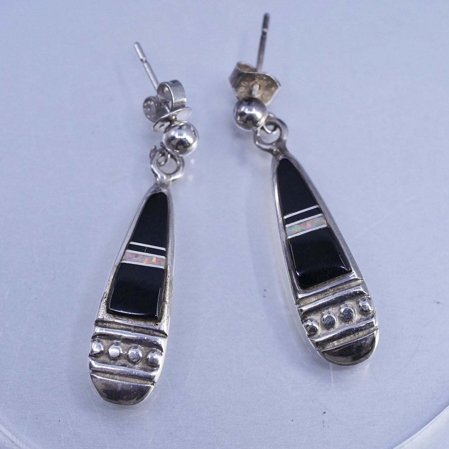Native American Navajo Ervin Hoskie sterling 925 silver teardrop earrings onyx