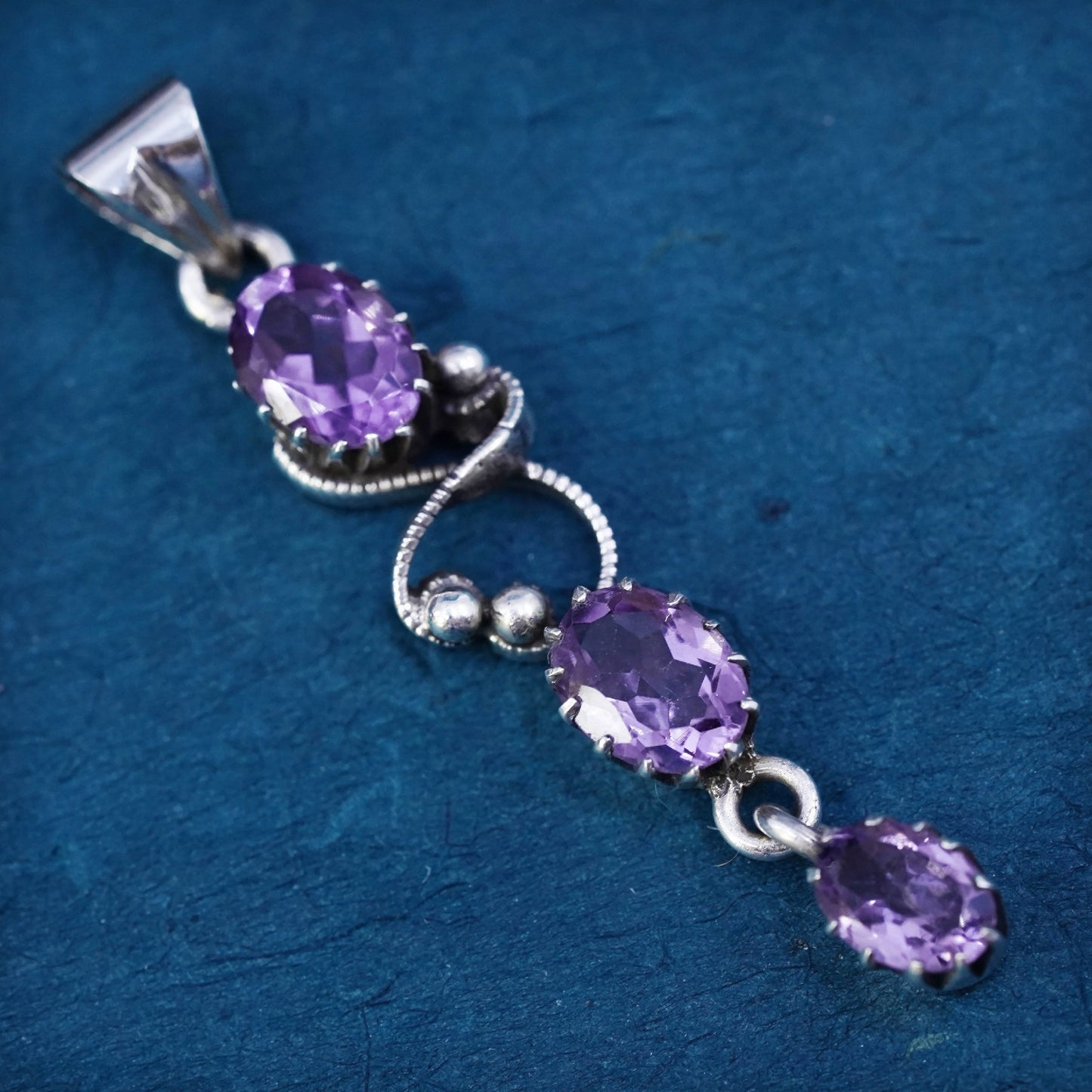 Vintage sterling 925 silver handmade pendant with amethyst