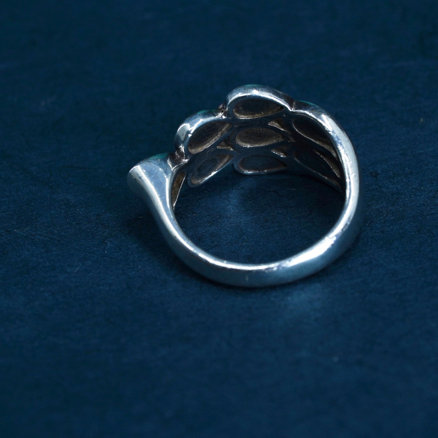 Size 7.5, vintage Sterling 925 silver handmade ring with pink mother of pearl