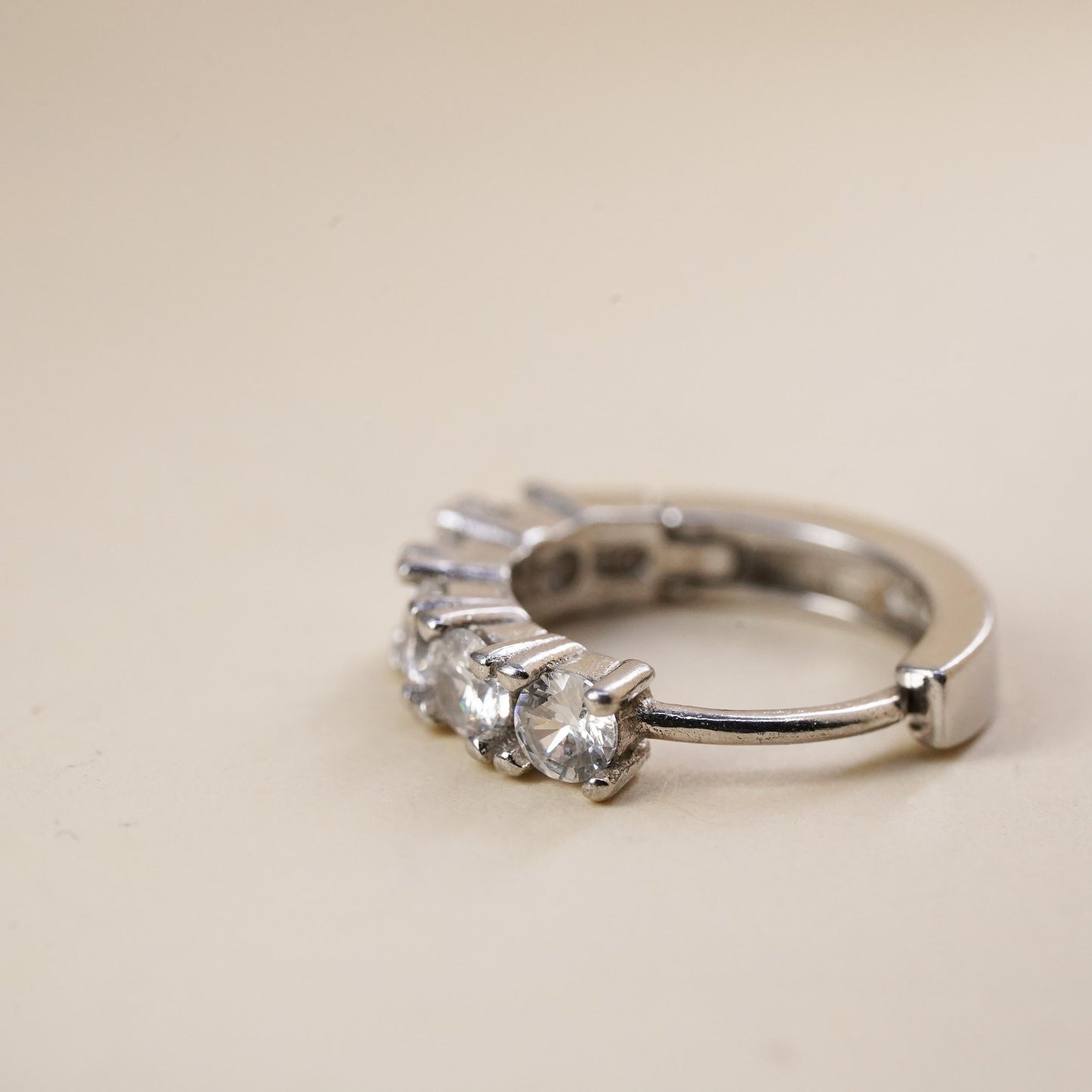 0.5", Vintage sterling silver loop single earring, fashion minimalist hoop cz