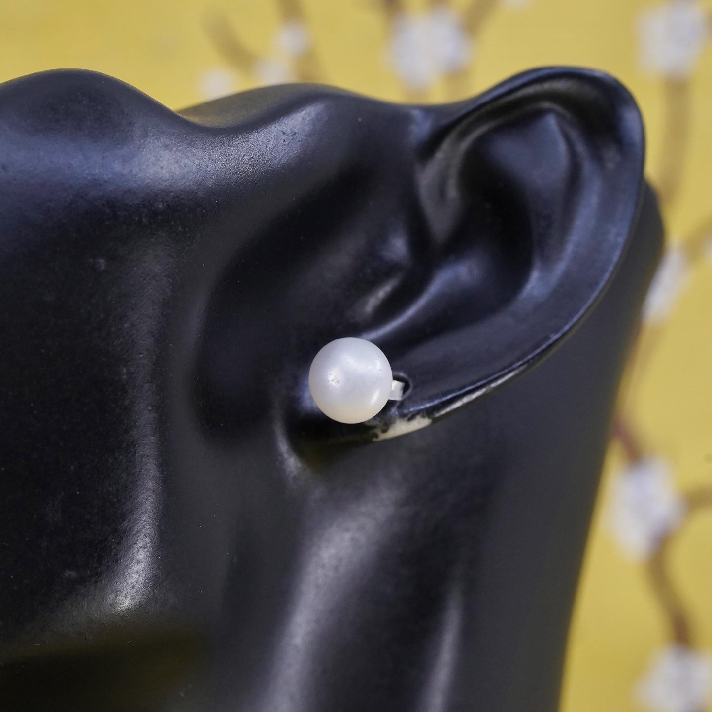 8mm, Vintage 925 Sterling silver handmade studs earrings white pearl