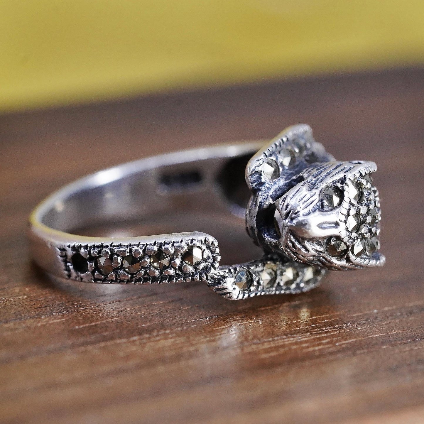 Size 7.5, Vintage Sterling Silver Handmade ring, 925 cat leopard head band