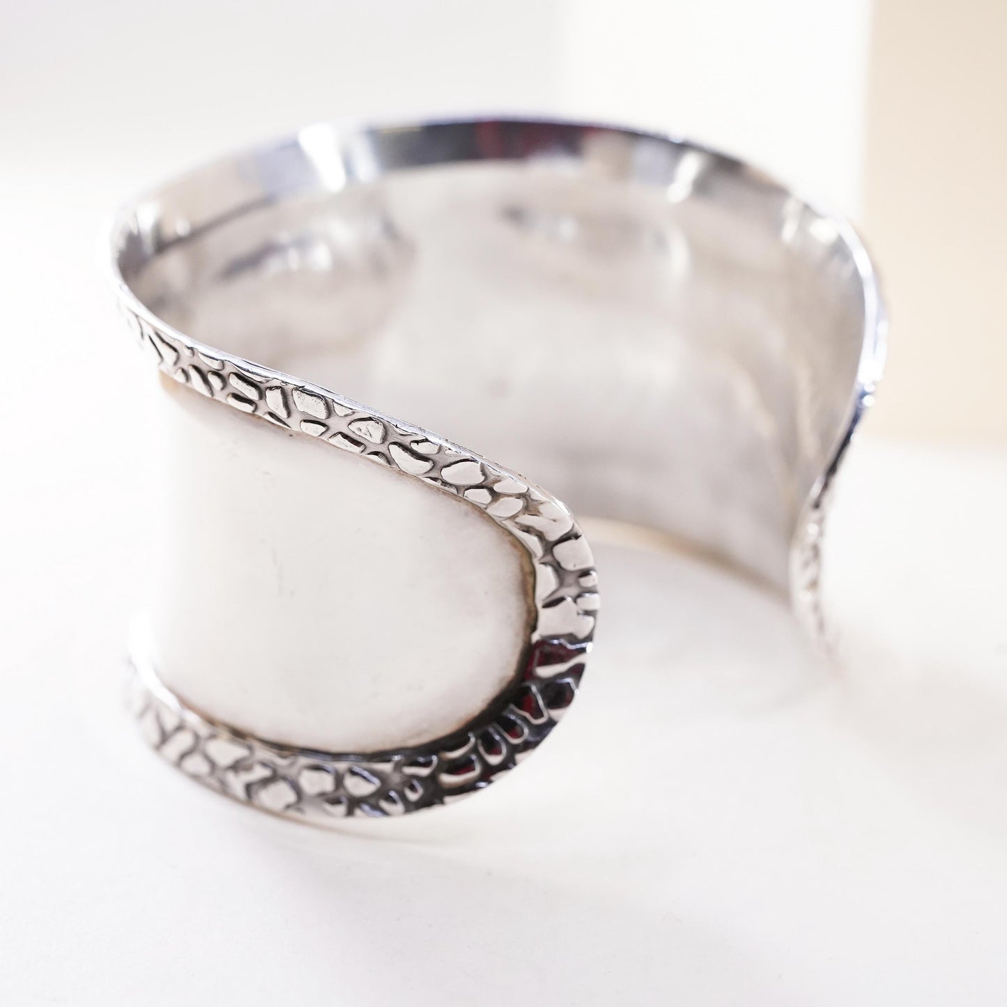 6.5", southwestern Sterling 925 silver Bracelet floral texture trim, wide cuff