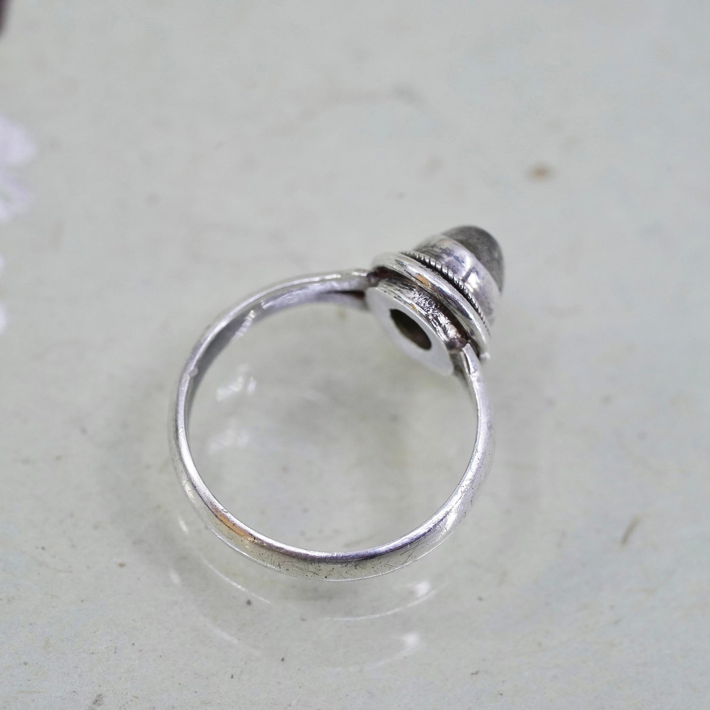 Size 3.5, vintage sterling 925 silver handmade stackable ring with moonstone
