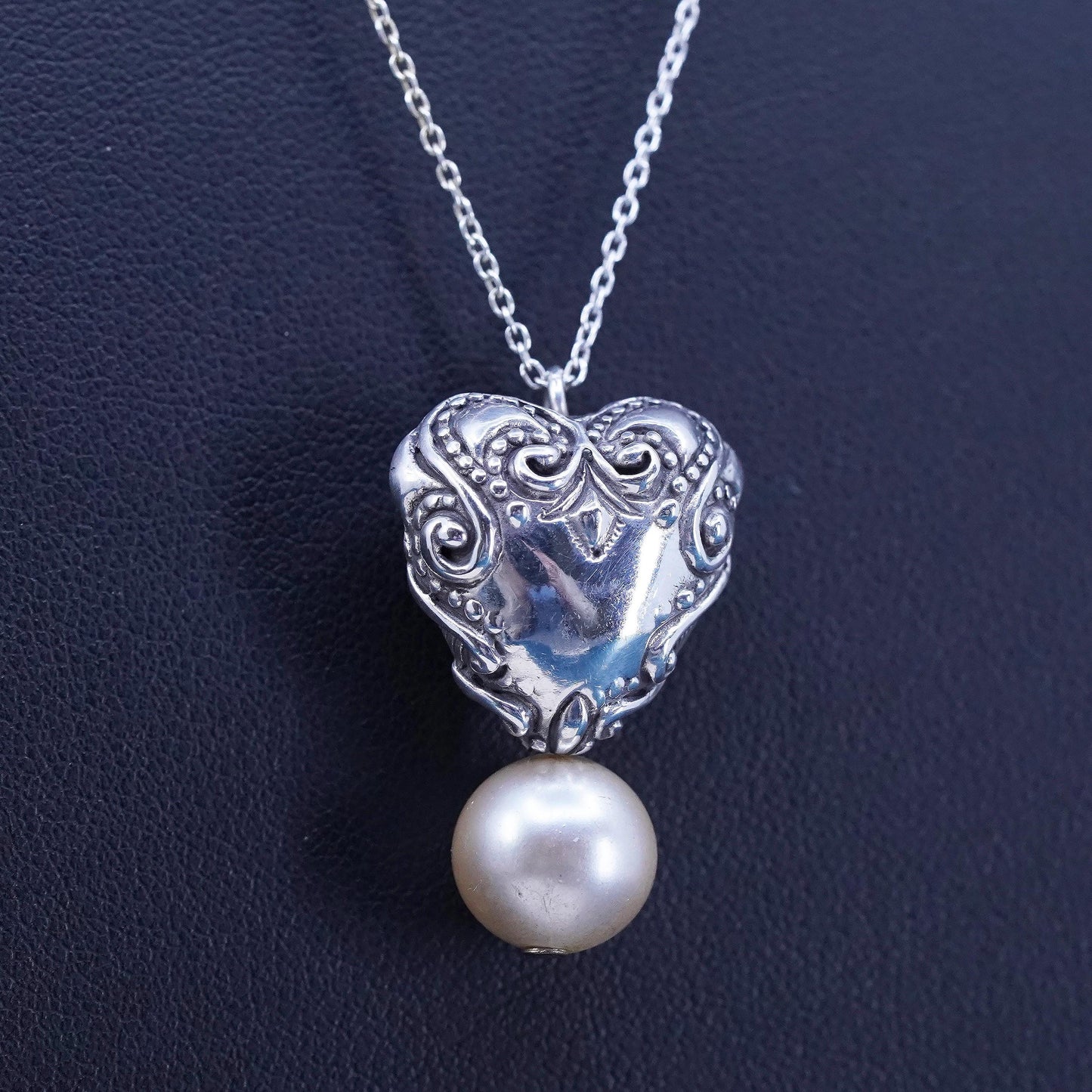 18”, Gordon Barnett sterling silver necklace, 925 chain heart pearl pendant