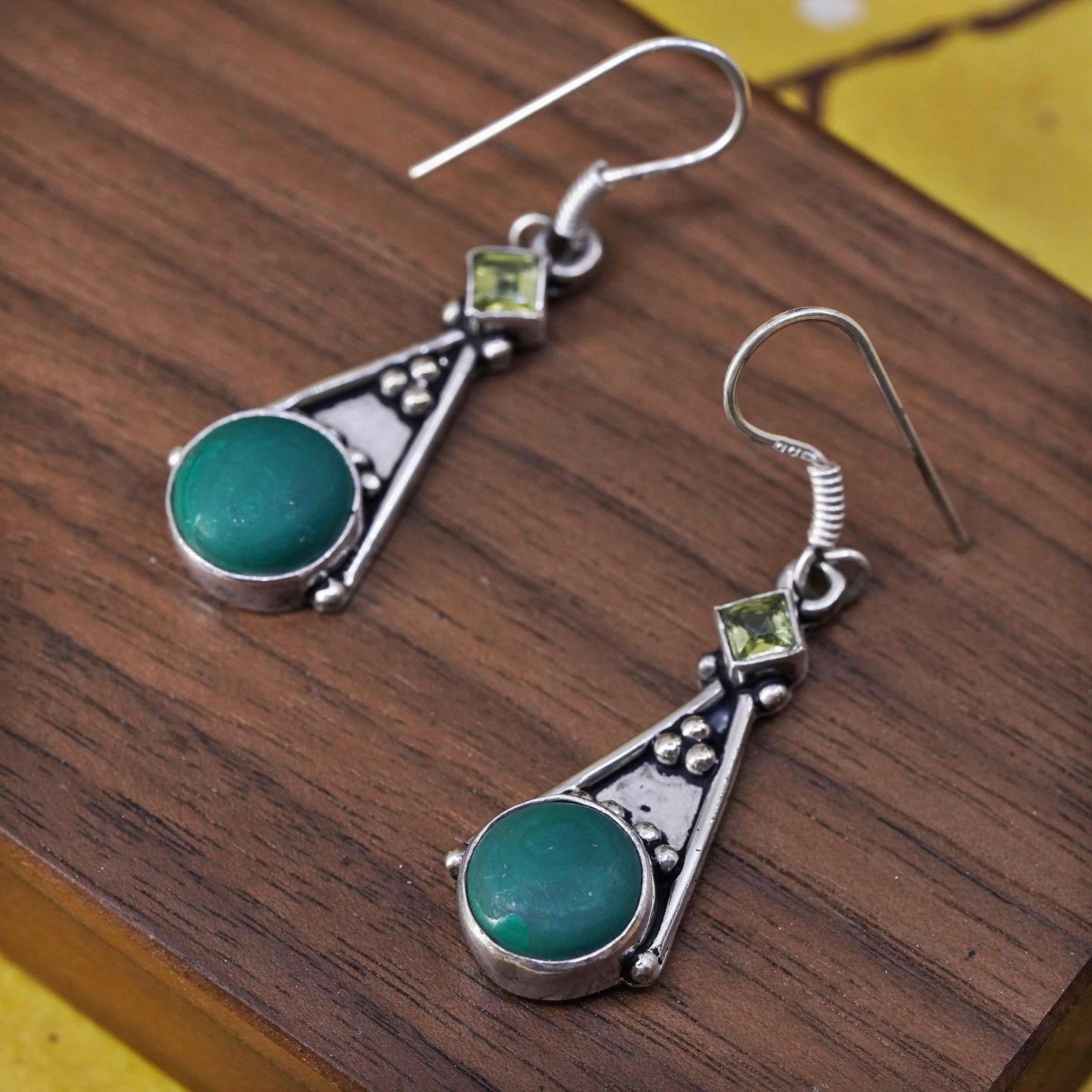 Vintage Sterling 925 silver handmade teardrop earrings with turquoise peridot