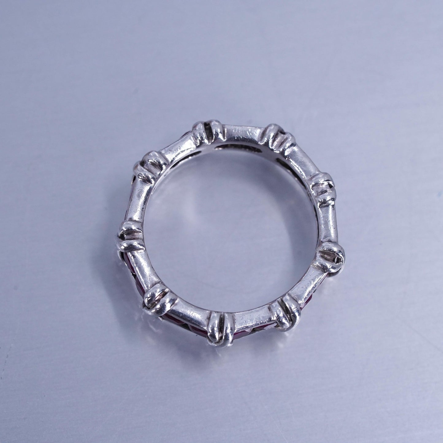 Size 6.25, vintage Sterling 925 silver stackable band ring with cluster ruby