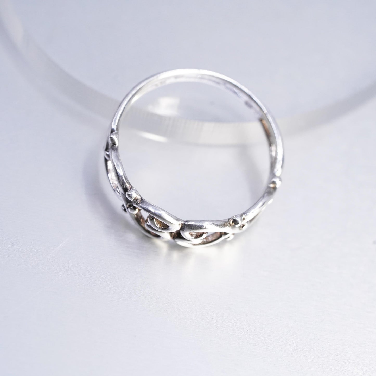 Size 9, Vintage Sterling Silver Handmade Ring, 925 filigree heart band