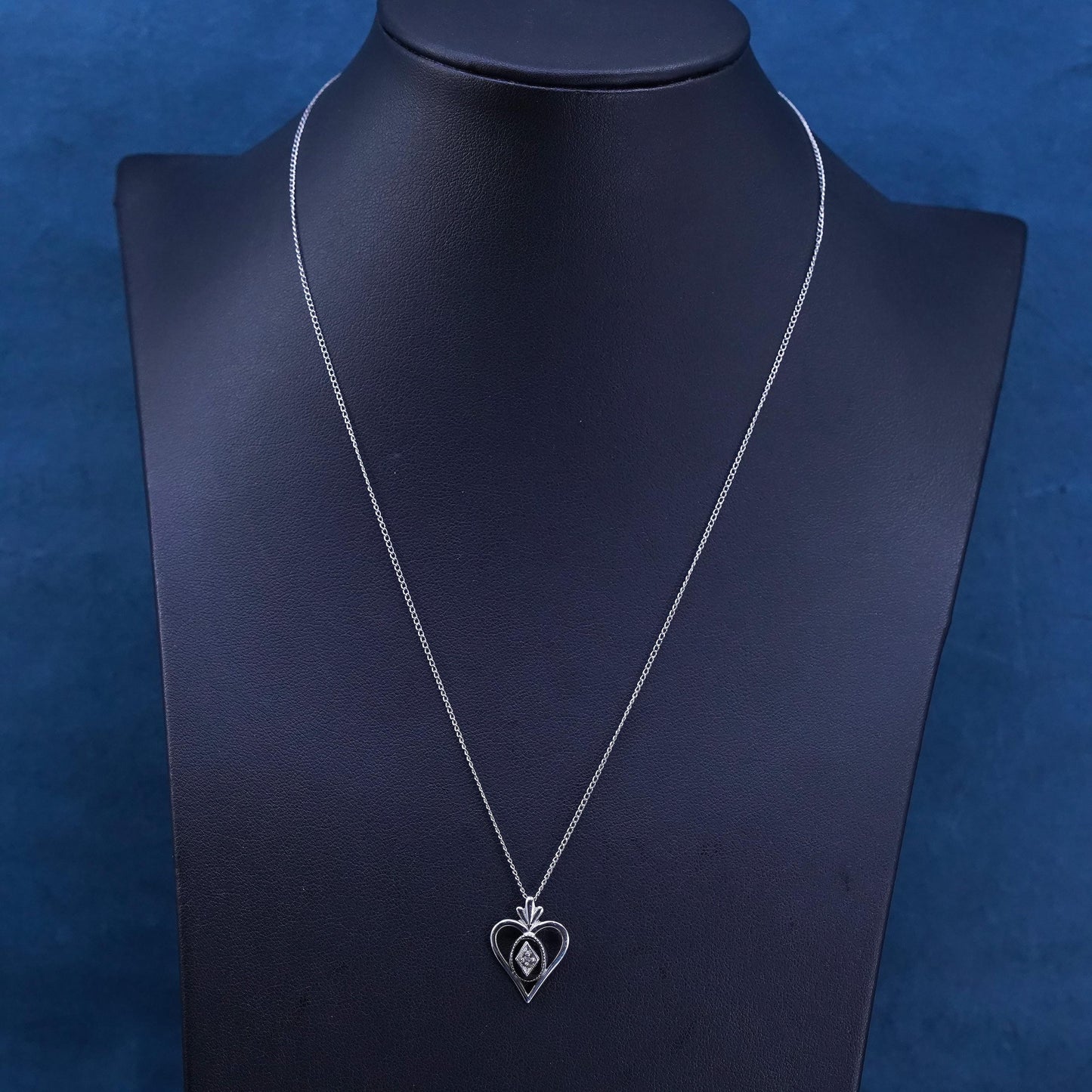 18”, VTG Sterling silver necklace, 925 circle chain onyx diamond heart pendant