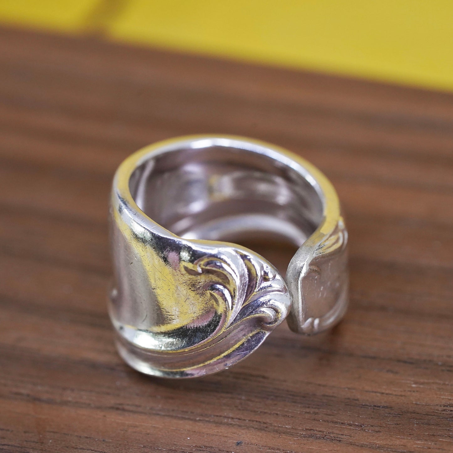 Size 7, vintage silver tone handmade spoon ring