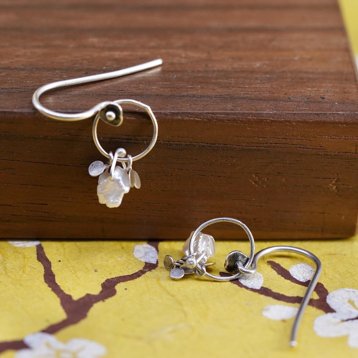 Vintage Sterling silver handmade earrings, 925 circle with pearl disc dangles