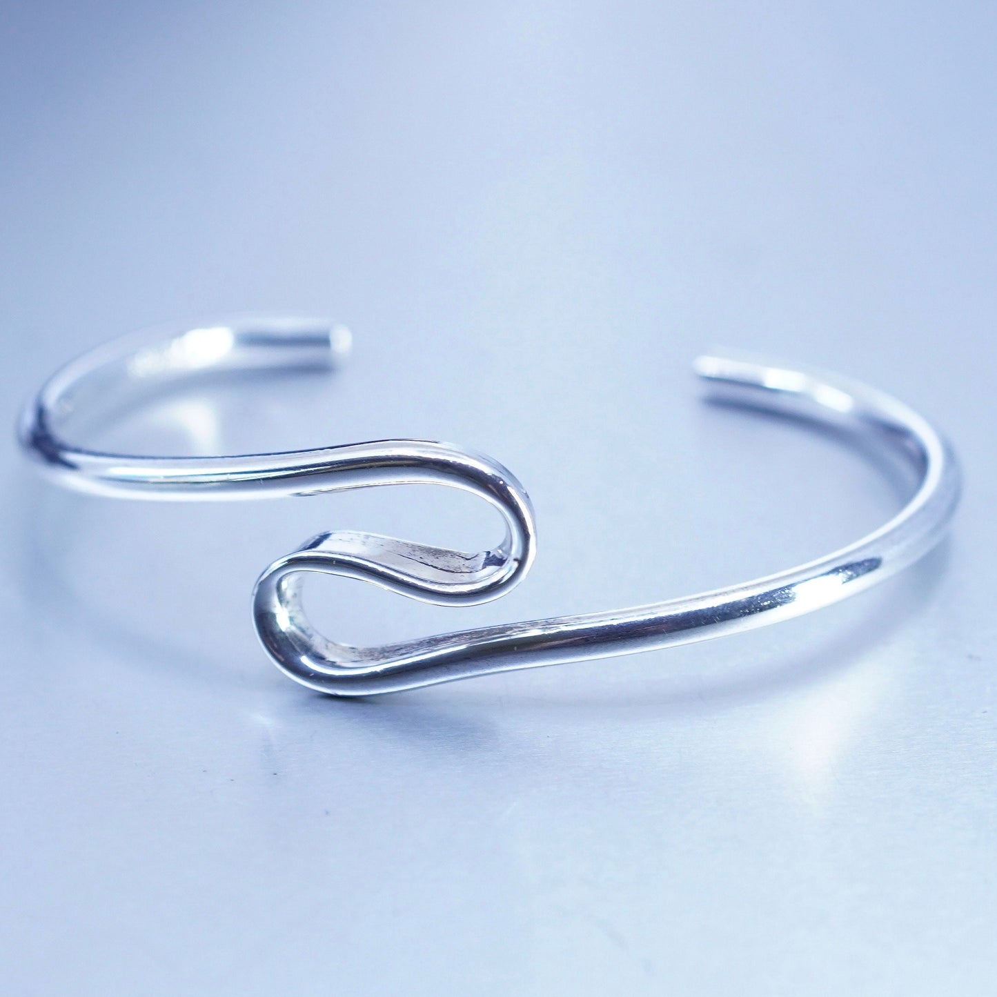 6”, Vintage Sterling 925 silver handmade bracelet, twisted cuff