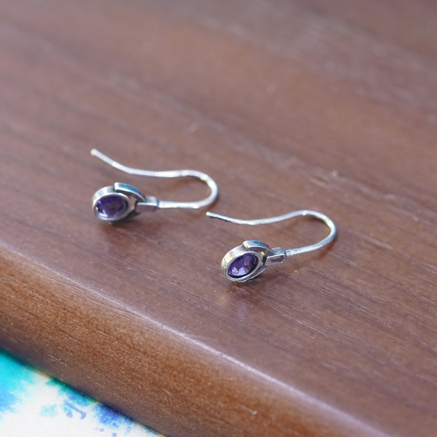 Vintage Sterling silver handmade earrings, 925 dangles with round amethyst