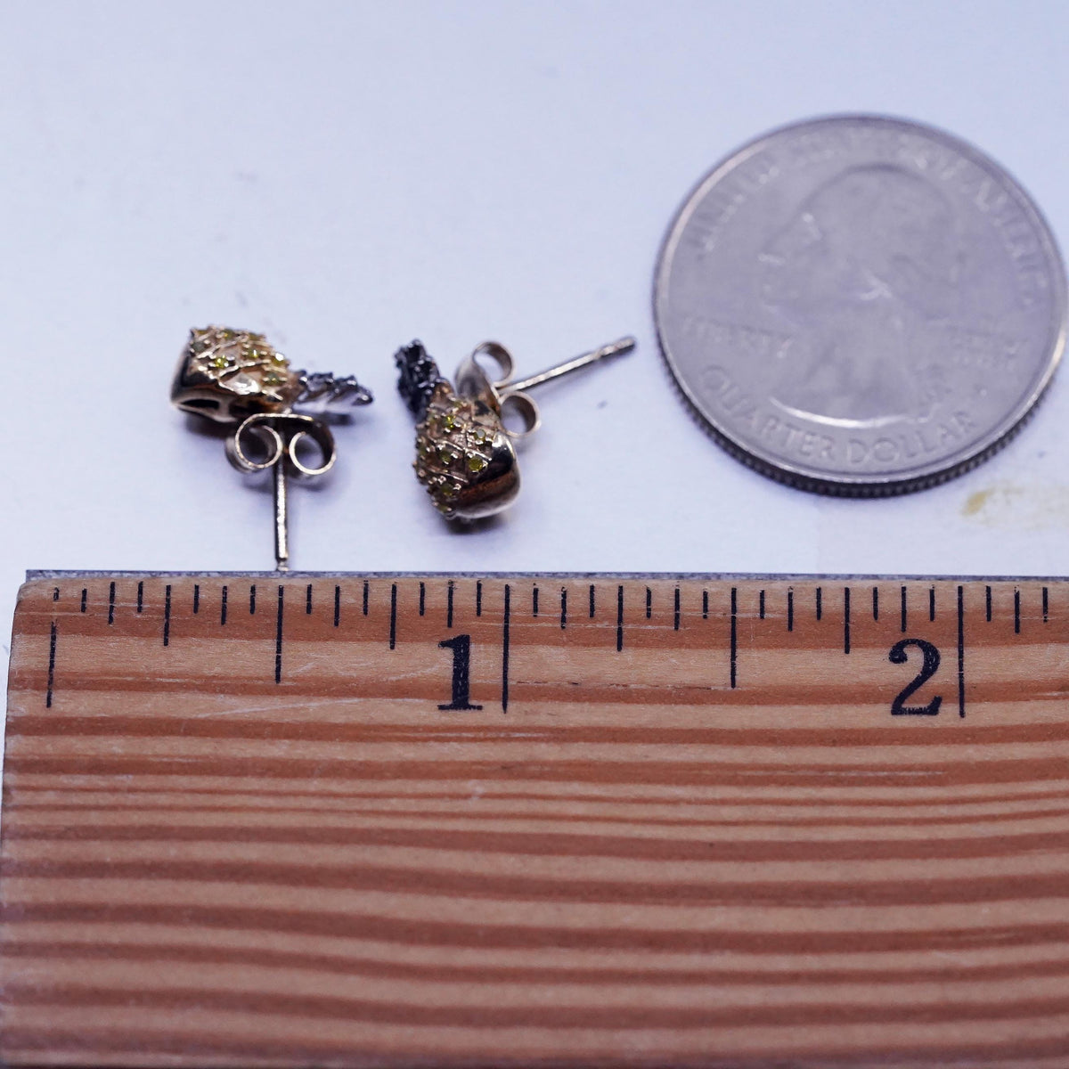 vermeil gold over Sterling 925 silver earrings, pineapple studs diamond emerald