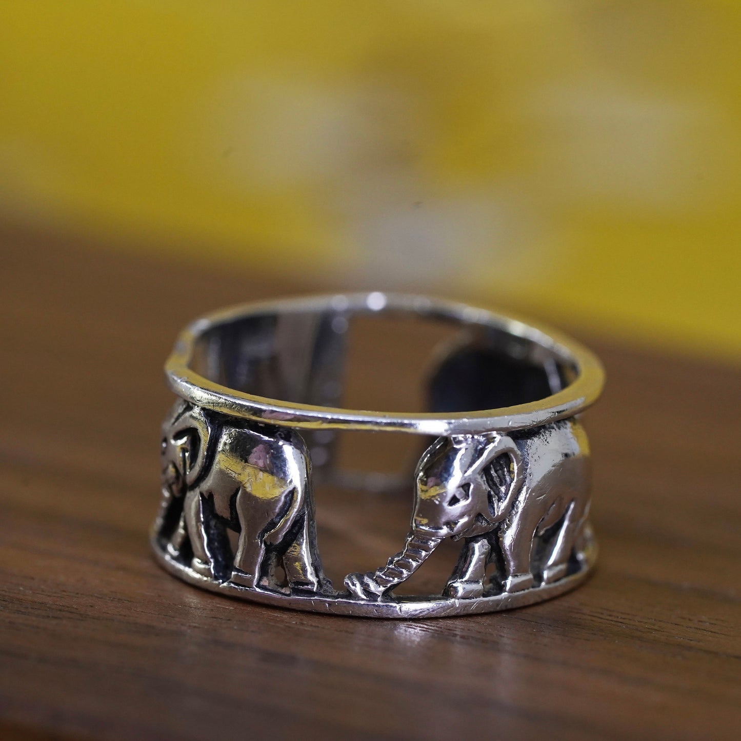 Size 7.25, vintage sterling silver handmade ring. 925 elephant band