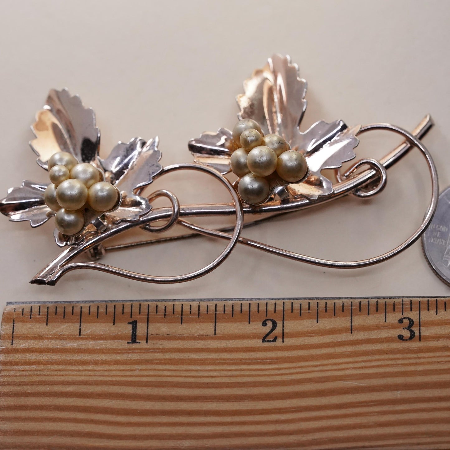 Vintage 1930s gold plated Sterling 925 silver faux pearl grape vines brooch