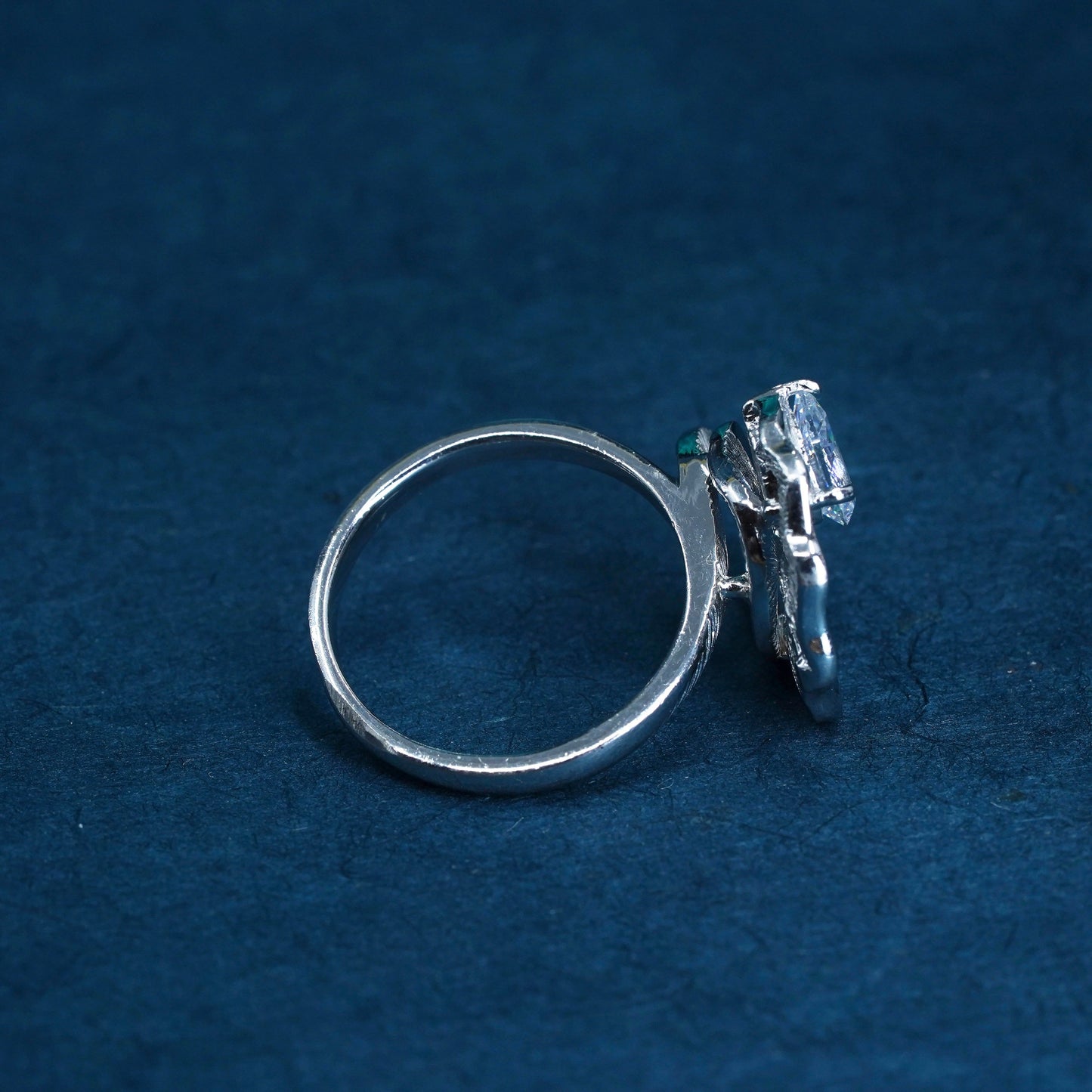 Size 8, vintage Sterling 925 silver engagement ring with cz