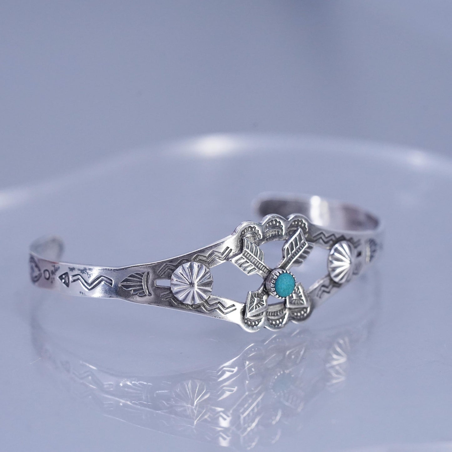 6.25”, Navajo Native American Sterling 925 silver bracelet arrow cuff turquoise