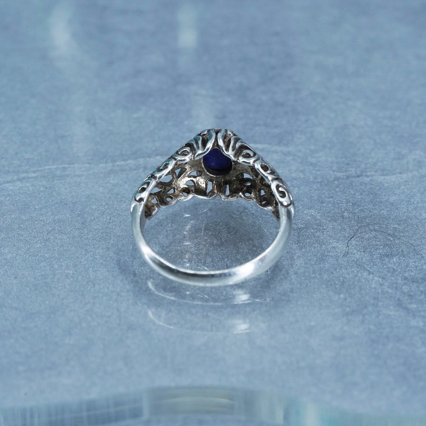 Size 7, southwestern Sterling 925 silver handmade band ring oval lapis lazuli
