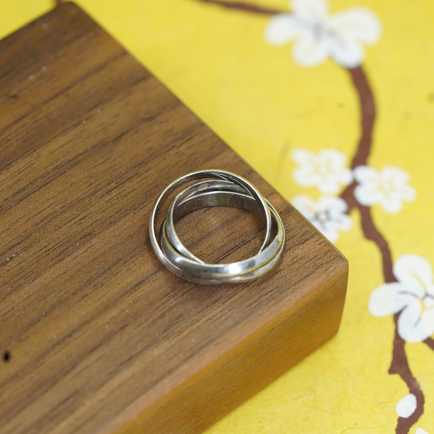 size 5, vintage Sterling silver handmade ring, 925 entwined band