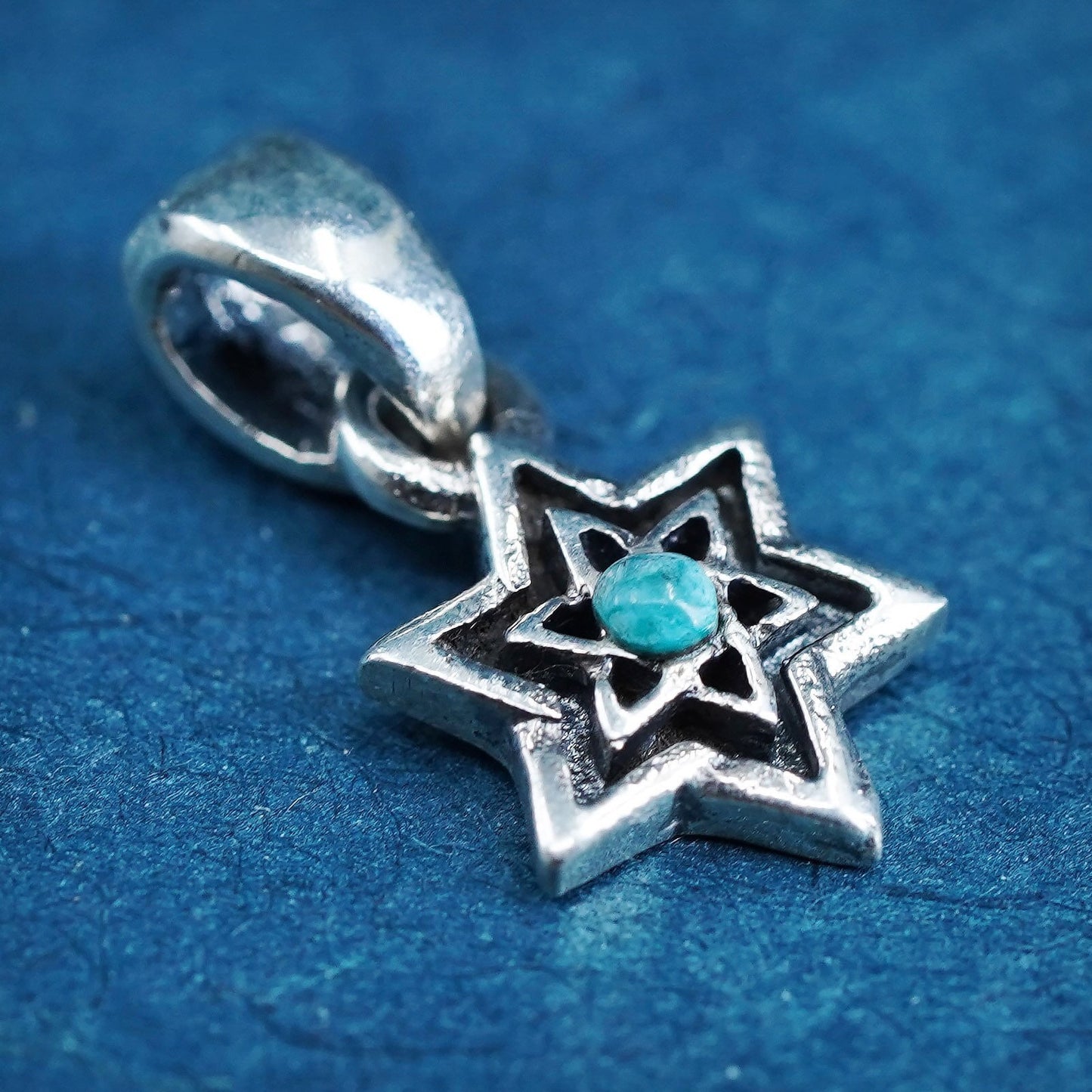 Vintage Sterling 925 silver handmade hexagram star pendant with turquoise