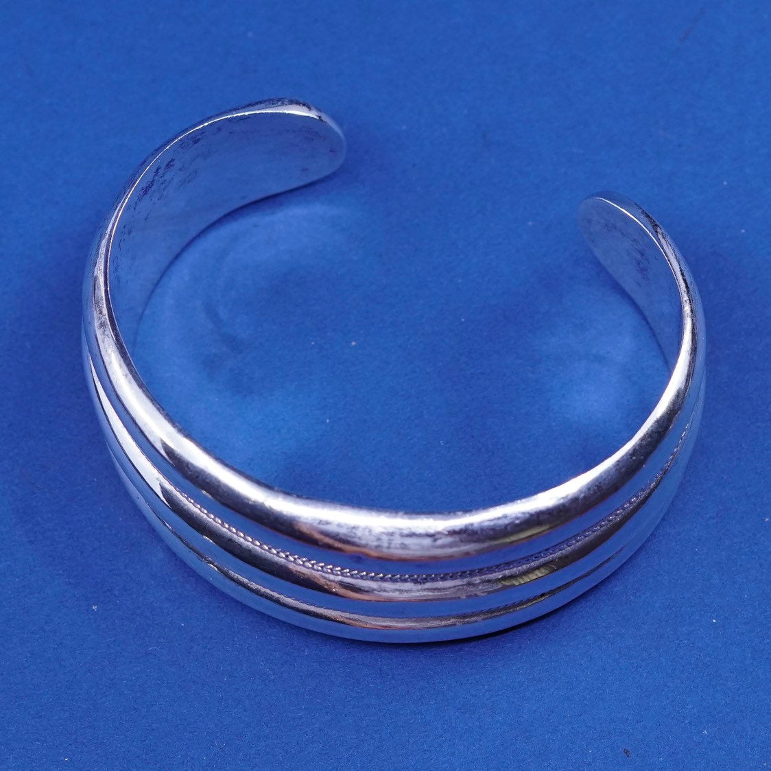 7", vtg Sterling silver handmade bracelet, 925 wide ribbed cuff