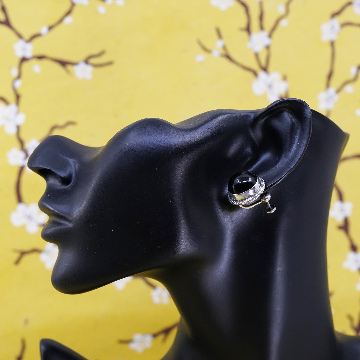 Vintage Mexican Sterling 925 silver handmade screw back earrings w/ black onyx