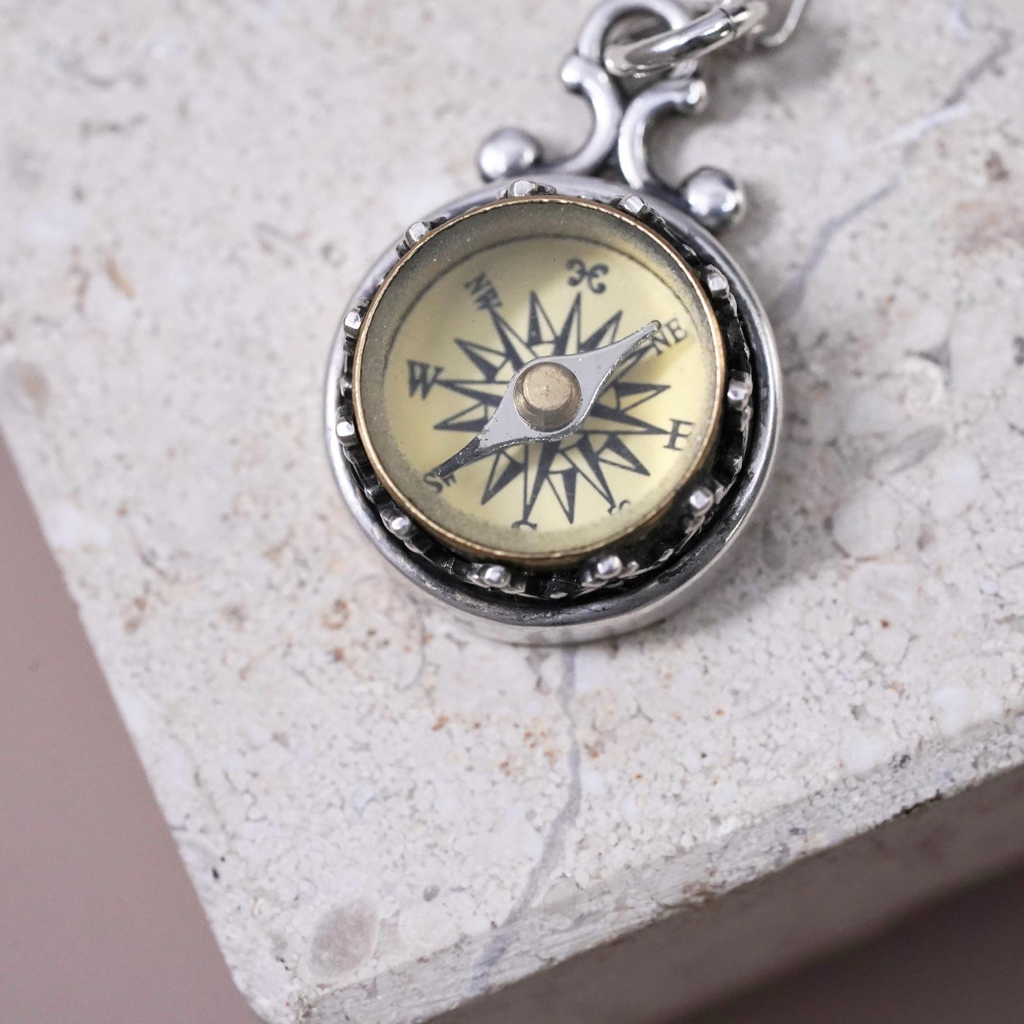 16”, vintage Sterling silver necklace, 925 figaro chain with compass pendant