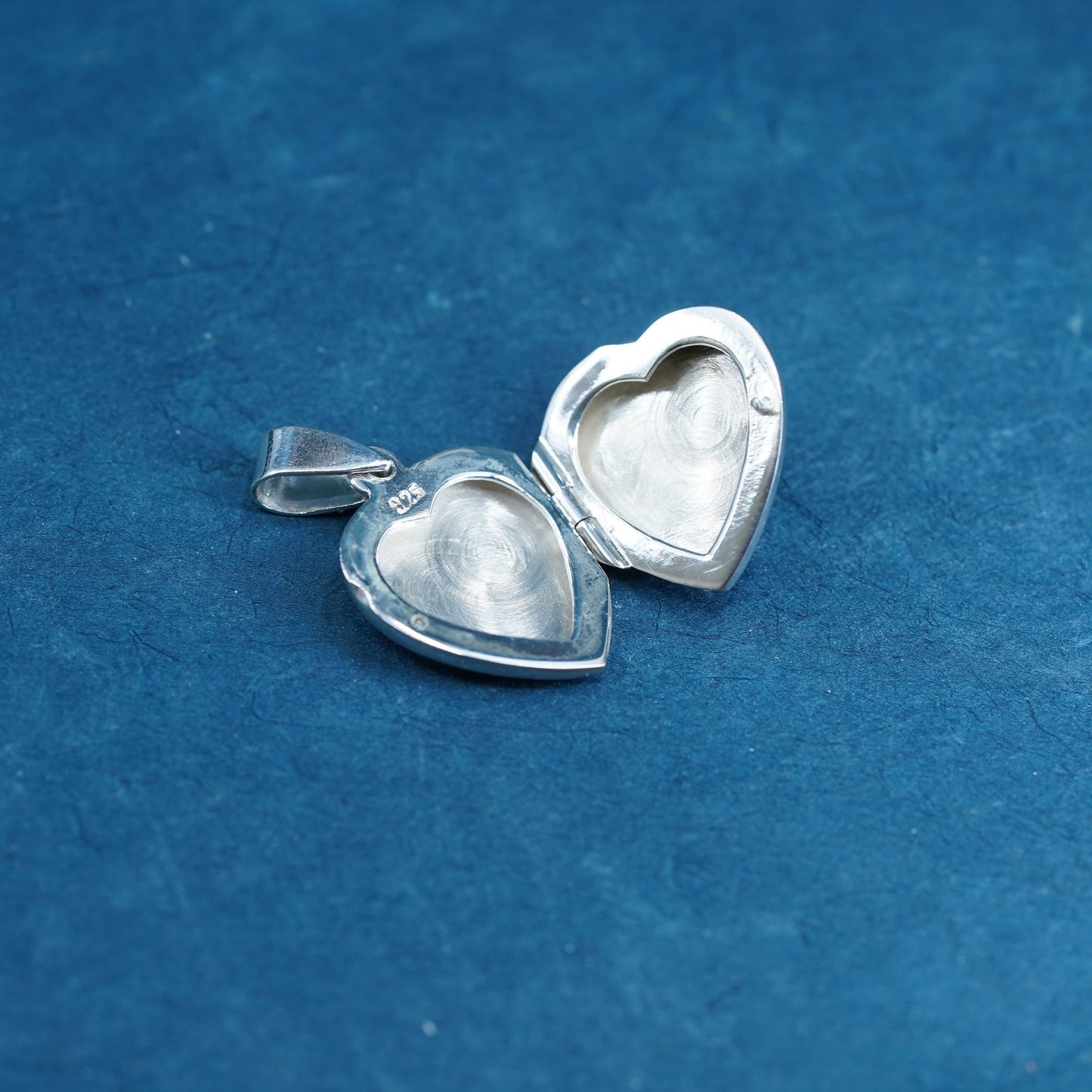 Vintage Sterling silver handmade pendant, 925 heart photo locket