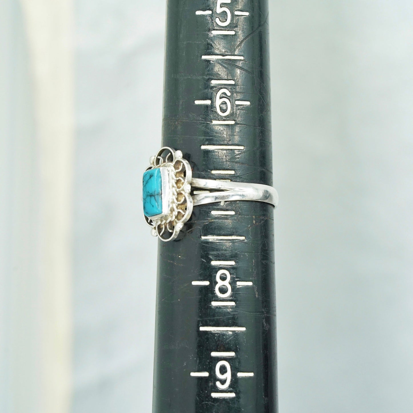 Size 7, Native American navajo Sterling 925 silver handmade ring with turquoise