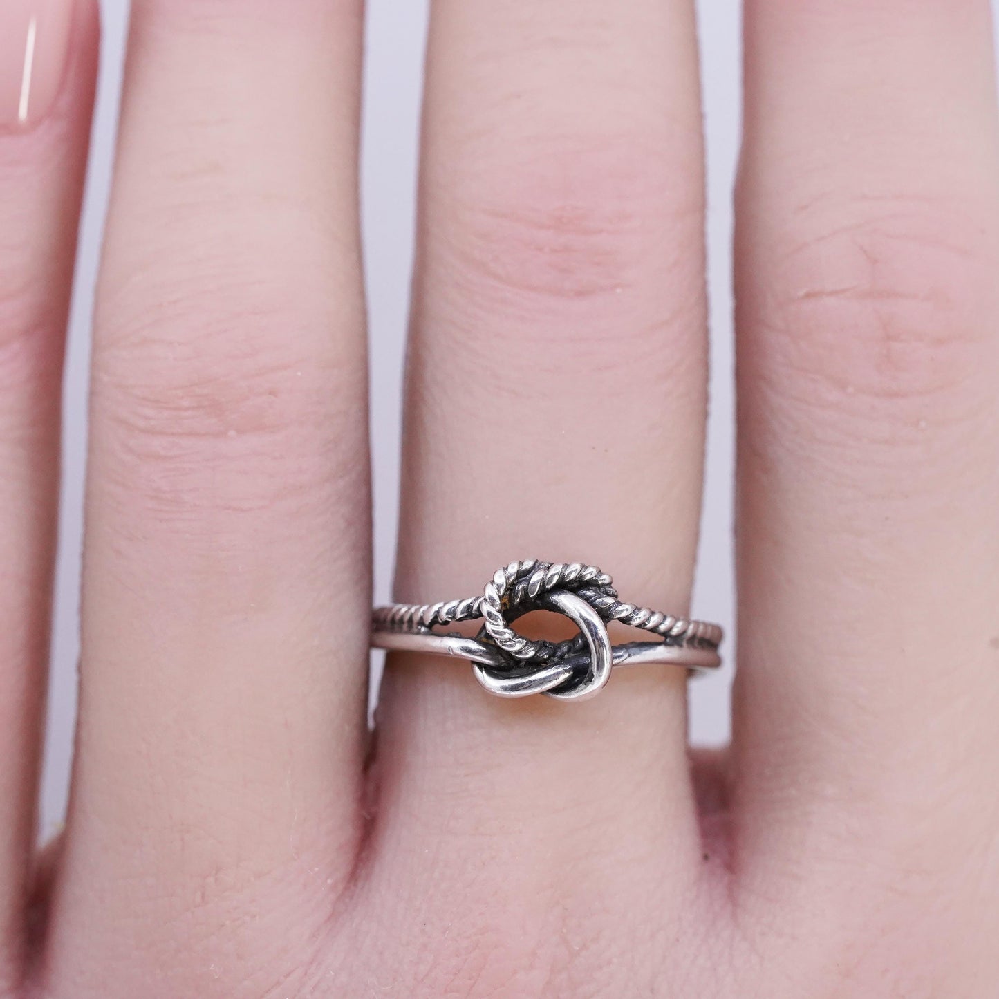 Size 7, vintage Sterling 925 silver handmade ring, textured knotted band
