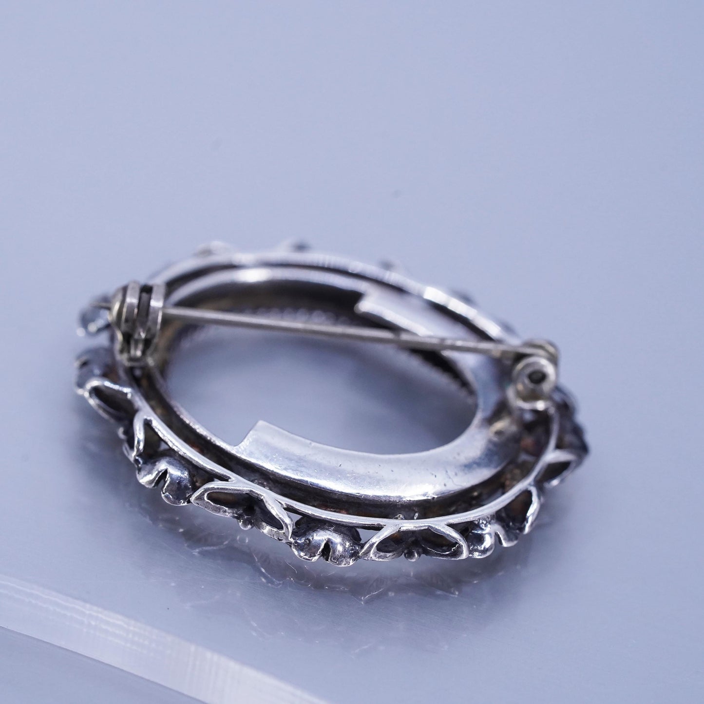 Vintage sterling silver handmade brooch, 925 flower oval photo pin